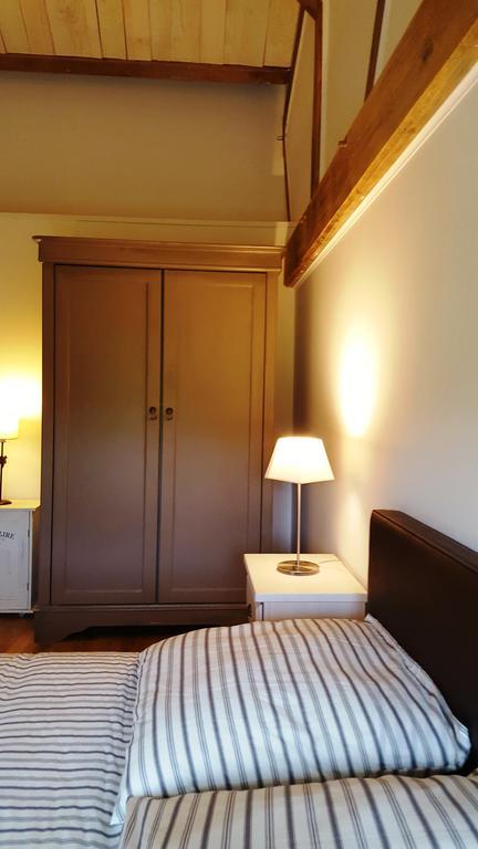 Domaine De L'Etanchet Hotel Saint-Hilaire-le-Vouhis Eksteriør billede